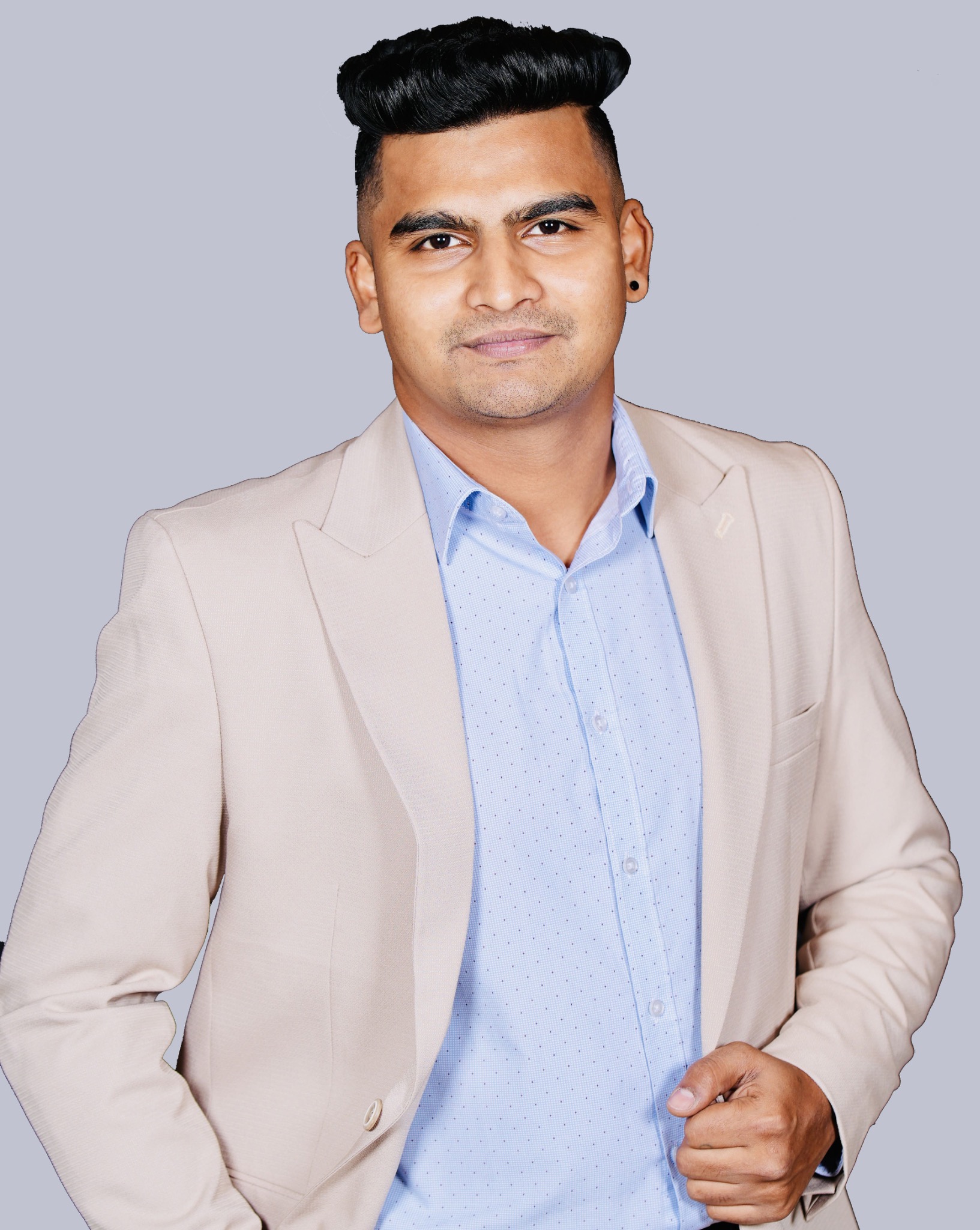 Joel Dsouza, Founder and Managing Director of Aura Nest Interior Decoration